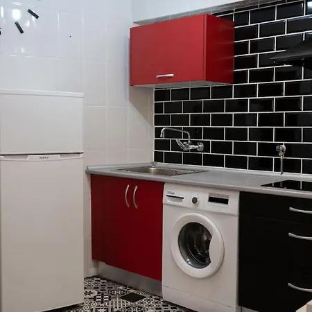 Moderno Piso Appartamento *